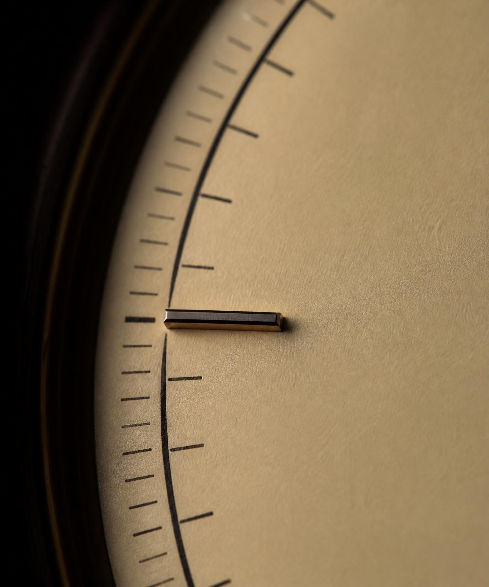 Macro d'un cadran : piste des minutes et index appliqué